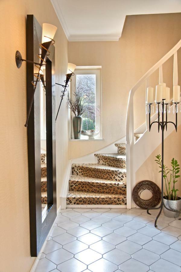 Lion Homestay Mnichov Exteriér fotografie